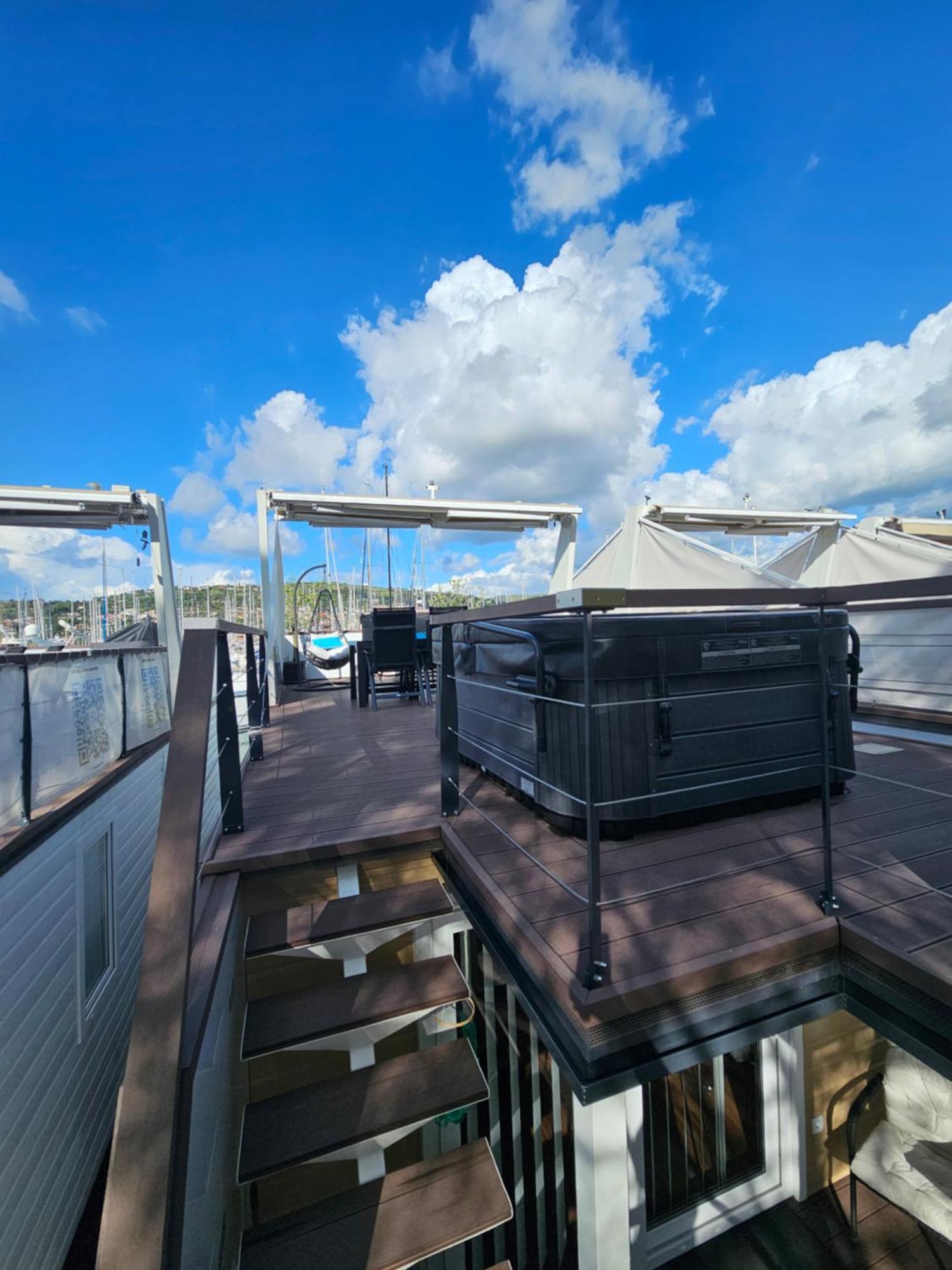 Floating Sea House - Vital Lux Portoroz Bagian luar foto